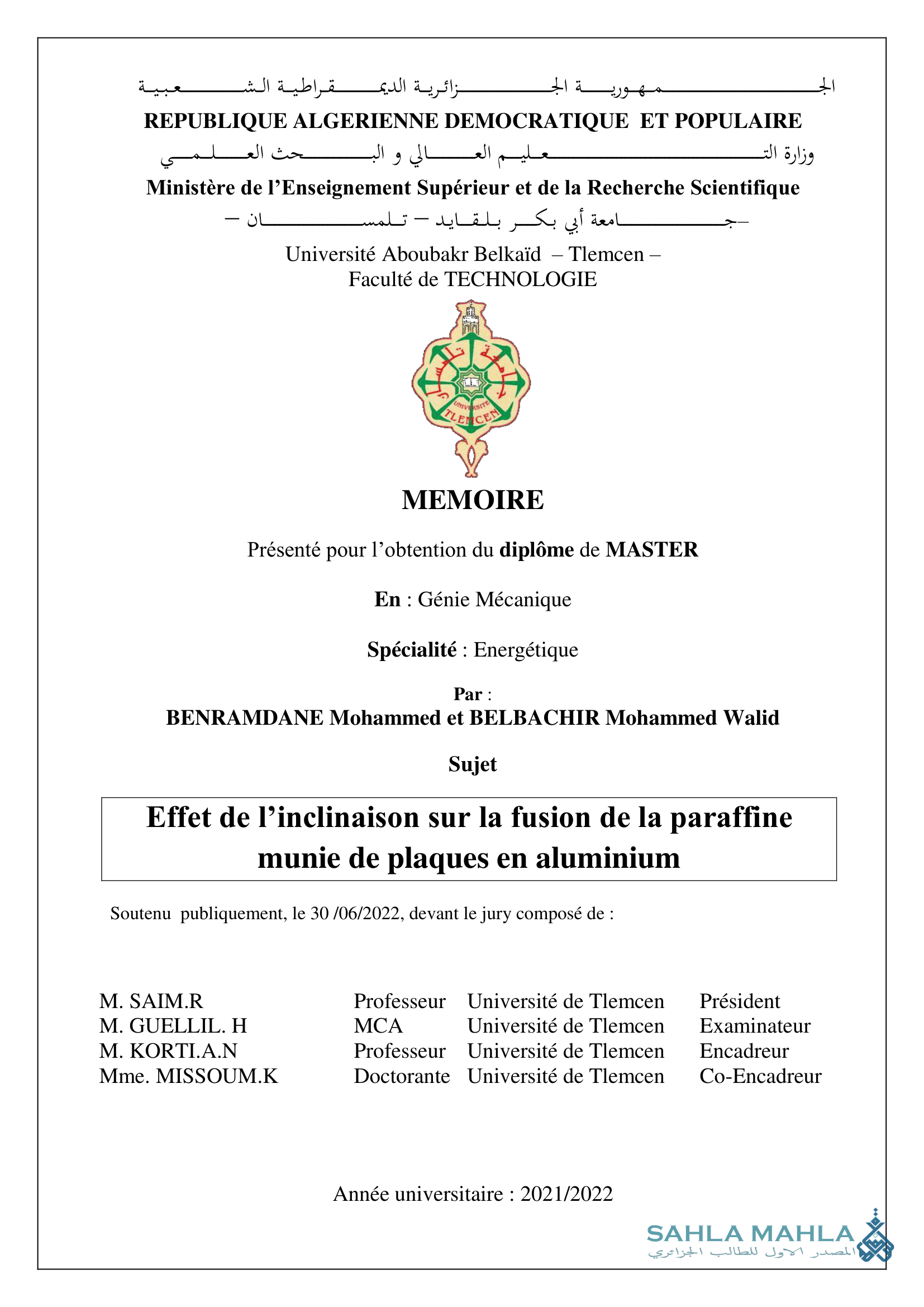 Effet de l'inclinaison sur la fusion de la paraffine munie de plaques en aluminium